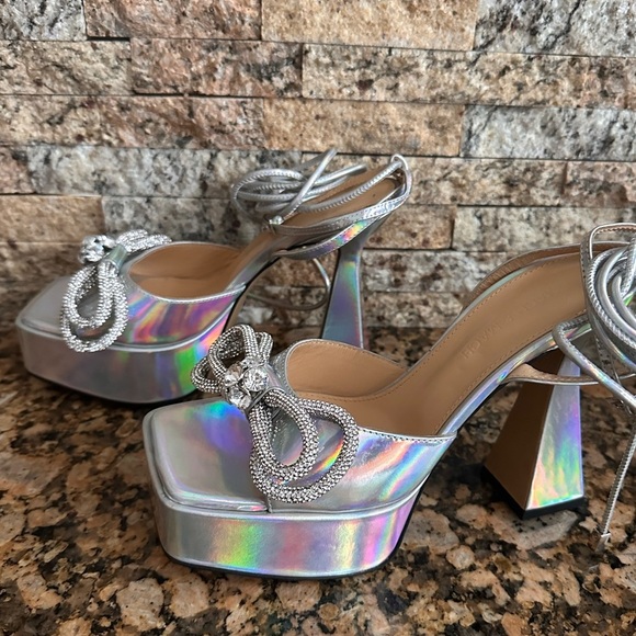 MACH & MACH Double Bow Platform Sandal - Picture 6 of 12